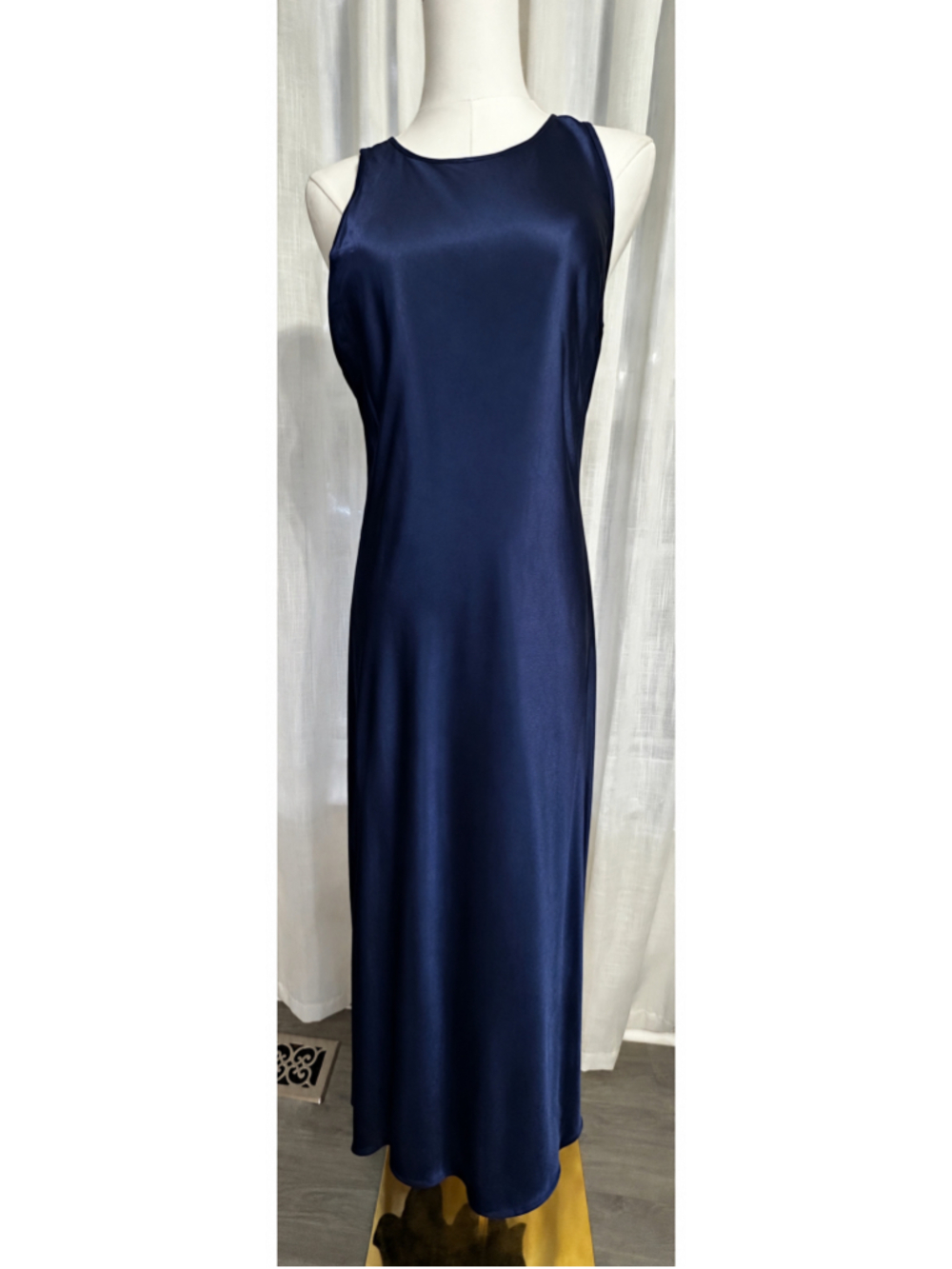 Rails Solene Navy Satin Maxi Dress Size L NWT $228 Open Back Tie - Picture 3 of 7